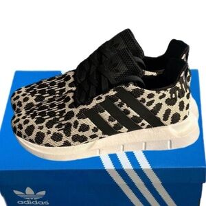 Leopard print sneakers NWT